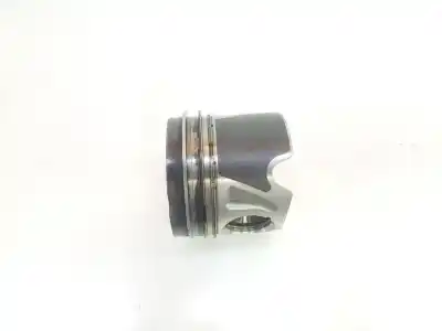 Автозапчастина б/у поршневий для clase c clase a 2.1 cdi посилання на oem iam a6510301117  piston 651930