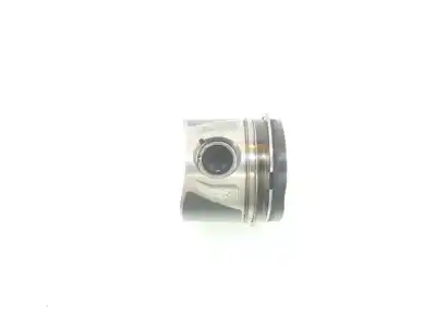 Second-hand car spare part piston for clase c clase a 2.1 cdi oem iam references a6510301117  piston 651930
