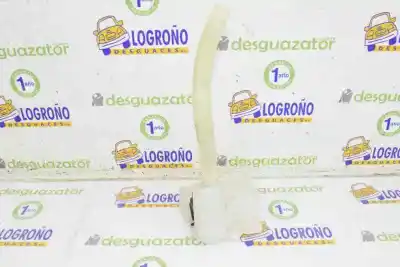 Second-hand car spare part windscreen washer bottle for bmw 3 compact (e46) 316 ti oem iam references 61687010988  61687003353