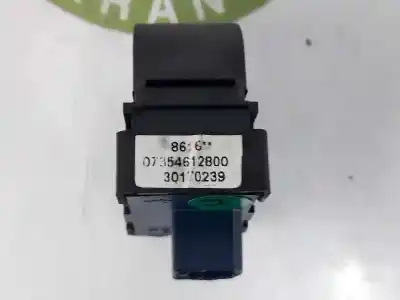 Second-hand car spare part right front power window switch for opel combo furgoneta/monovolumen (x12) 1.6 cdti (b05) oem iam references 7354612800  30170239