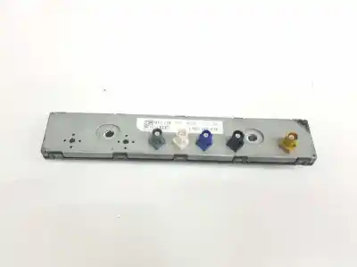 Second-hand car spare part antenna amplifier for audi q7 (4l) 3.0 v6 24v tdi oem iam references 4l0035225f  4l0035225f