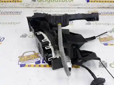 Second-hand car spare part front right door lock for clase c clase c familiar 2.1 cdi oem iam references a0997200435  2047203035