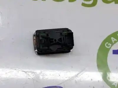 Second-hand car spare part right front power window switch for clase c clase c familiar 2.1 cdi oem iam references a2049055502  10021833