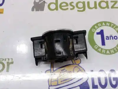 Second-hand car spare part headlights switch for clase c clase c familiar 2.1 cdi oem iam references a2049053003  10091542
