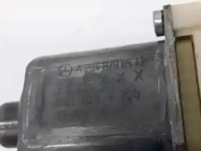 Автозапчастина б/у двиг скла задне ліво для clase c clase c familiar 2.1 cdi посилання на oem iam a2048200542  961109100
