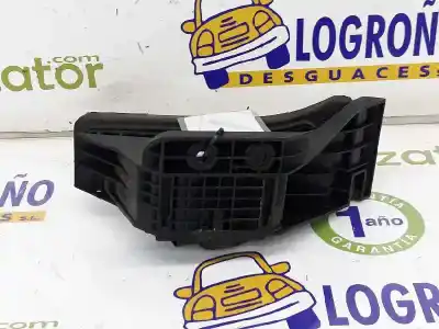 Second-hand car spare part accelerator pedal for clase c clase c familiar 2.1 cdi oem iam references a2043000004  2223000900