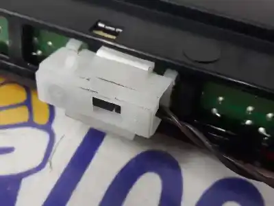 Second-hand car spare part center tailgate light for bmw 3 (e90) 325 d oem iam references 63257145665  63257145665