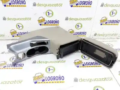 Автозапчастина б/у центральний подлокник для mitsubishi outlander (cw0) 2.2 di-d cat посилання на oem iam 8011a085ya  8011a085ya