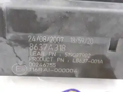 Автозапчасти б/у блок реле/предохранителей за mitsubishi outlander (cw0) 2.2 di-d cat ссылки oem iam 8522a209  8522a209