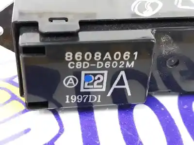 Автозапчастина б/у передній правий віконний вимикач для mitsubishi outlander (cw0) 2.2 di-d cat посилання на oem iam 8608a061  8608a061