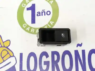 Автозапчастина б/у УПРАВЛІННЯ СКЛАМИ ЗАДНІХ ПРАВІХ для OPEL ZAFIRA / ZAFIRA FAMILY B (A05)  Посилання на OEM IAM 13228711  13228882