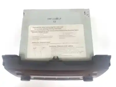 İkinci el araba yedek parçası SES SISTEMI / RADYO CD için TOYOTA LAND CRUISER (J12)  OEM IAM referansları 8612060510  FXMG8527ZT