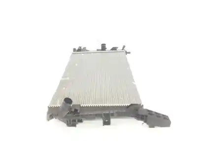 Автозапчастина б/у водяний радіатор для ford focus lim. 1.0 ecoboost посилання на oem iam 1830145  cv618005vc