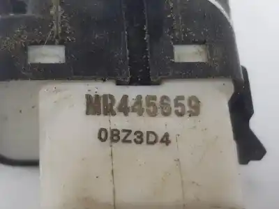 Автозапчастина б/у передній правий віконний вимикач для mitsubishi montero (v60/v70) 3.2 di-d avance посилання на oem iam mr445659  mr445659