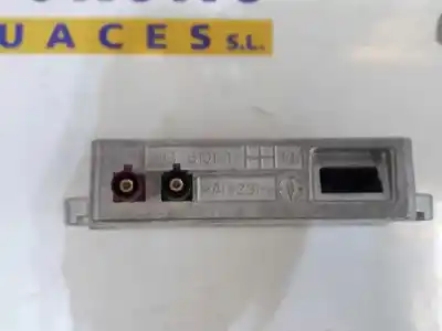 Автозапчасти б/у антенный усилитель за audi a4 b8 (8k2) 2.0 tfsi ссылки oem iam 8j0035456  8j0035456