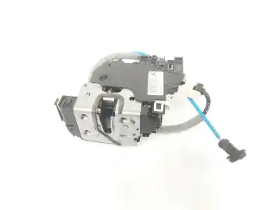 Second-hand car spare part front right door lock for clase c clase a 2.1 cdi oem iam references a1667200435  a1667200435