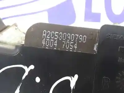 Автозапчастина б/у замок передній праві двері для clase c vito caja cerrada 6.03 2.1 cdi посилання на oem iam a6397201935  6397201935