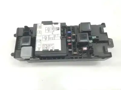 Peça sobressalente para automóvel em segunda mão caixa de fusíveis e relés por land rover discovery 5 td6 hse referências oem iam lr085480