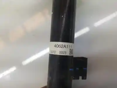 Автозапчастина б/у амортизатор передній лівий для mitsubishi l 200 (ka0/kb0) 2.5 di-d cat посилання на oem iam mr992321