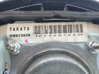 Автозапчастина б/у комплект подушки безпеки для mitsubishi l 200 (ka0/kb0) 2.5 di-d cat посилання на oem iam 7030a851xa  mn123966