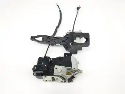 Second-hand car spare part left front door lock for hyundai ix20 1.4 crdi cat oem iam references 813101k000 813101k000 