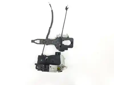 Second-hand car spare part left front door lock for hyundai ix20 1.4 crdi cat oem iam references 813101k000 813101k000 
