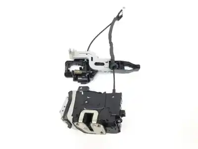 Second-hand car spare part left front door lock for hyundai ix20 1.4 crdi cat oem iam references 813101k000 813101k000 