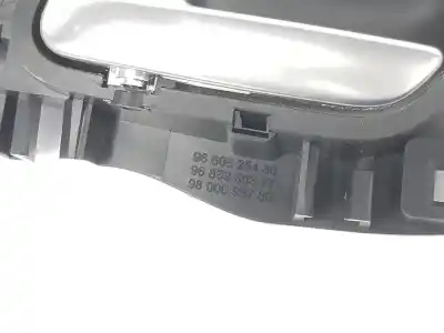 Peça sobressalente para automóvel em segunda mão puxador interior dianteiro esquerdo por citroen celysée 1.2 12v vti referências oem iam 9143t8