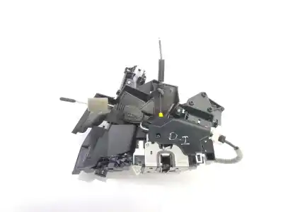 Piesă de schimb auto la mâna a doua încuietoare ușa fațã stânga pentru mercedes-benz clase c lim. 2.1 cdi referințe oem iam a2047202735