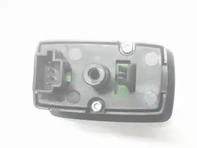 Peça sobressalente para automóvel em segunda mão botão / interruptor elevador vidro dianteiro direito por mercedes clase m 3.0 cdi referências oem iam a2518200510 a2518200510 