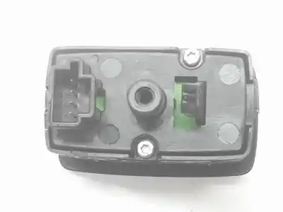 Peça sobressalente para automóvel em segunda mão botão / interruptor elevador vidro traseiro esquerdo por mercedes clase m 3.0 cdi referências oem iam a2518200510 a2518200510 