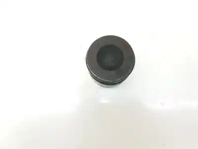 Автозапчастина б/у поршневий для bmw x3 (e83) 2.0 turbodiesel cat посилання на oem iam 11257803033  piston n47d20a