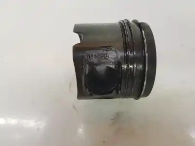 Автозапчастина б/у поршневий для bmw x3 (e83) 2.0 turbodiesel cat посилання на oem iam 11257803033  piston n47d20a