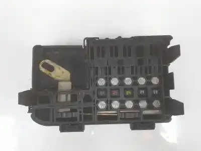 Second-hand car spare part fuse box unit for opel corsa d (s07) 1.4 (l08, l68) oem iam references 13185560  13185560