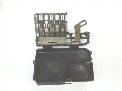 Second-hand car spare part fuse box unit for opel corsa d (s07) 1.4 (l08, l68) oem iam references 13185560  13185560