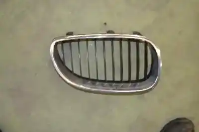 Peça sobressalente para automóvel em segunda mão grelha frontal por bmw 5 (e60) 530 d referências oem iam 51137027061
