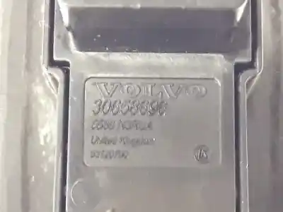 Автозапчасти б/у управление задними правыми стеклами за volvo xc90 i (275) d5 awd ссылки oem iam 30658696  30658696 Автозапчасти б/у управление задними правыми стеклами за volvo xc90 i (275) d5 awd ссылки oem iam 30658696  30658696