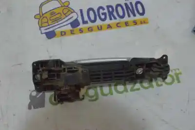 Second-hand car spare part tailgate back door handle for suzuki grand vitara ii (jt, te, td) 1.9 ddis a las 4 ruedas (jt419, td44, jb419wd, jb419xd) oem iam references 8281263j00z2s  8281063821z2s Second-hand car spare part tailgate back door handle for suzuki grand vitara ii (jt, te, td) 1.9 ddis a las 4 ruedas (jt419, td44, jb419wd, jb419xd) oem iam references 8281263j00z2s  8281063821z2s