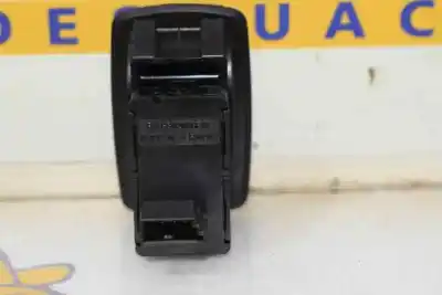 Peça sobressalente para automóvel em segunda mão botão / interruptor elevador vidro traseiro direito por bmw 3 (e90) 320 d referências oem iam 61316945874  6945874