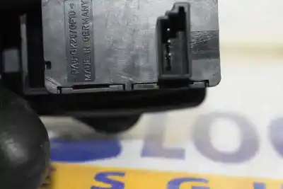 Peça sobressalente para automóvel em segunda mão botão / interruptor elevador vidro traseiro direito por bmw 3 (e90) 320 d referências oem iam 61316945874  6945874