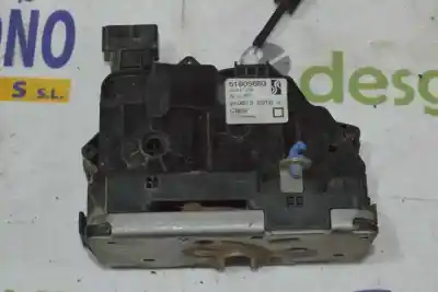 Second-hand car spare part front right door lock for fiat punto (evo) (199) 1.3 16v jtd cat oem iam references 51905683  51858832