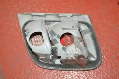 Peça sobressalente para automóvel em segunda mão farolim traseiro esquerdo por bmw 3 (e46) 320 d referências oem iam 8364923  63218364923