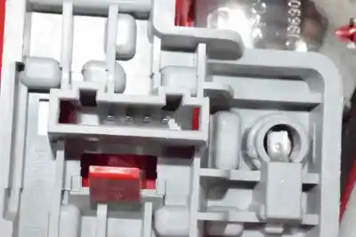 Peça sobressalente para automóvel em segunda mão farolim da mala traseiro esquerdo por audi a4 b8 avant (8k5) 2.0 tdi referências oem iam 8k9945093  8k9945093