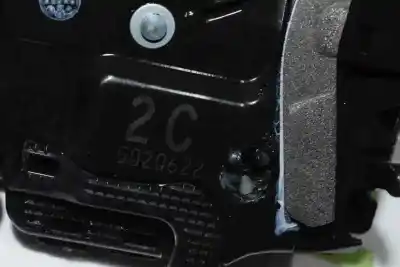 Автозапчасти б/у замок задней правой двери за toyota rav 4 iii (_a3_) 2.2 d (ala35_) ссылки oem iam 2c5020622  6905042021