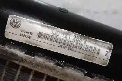Pezzo di ricambio per auto di seconda mano radiatore d acqua per audi a3 (8l) 1.9 tdi riferimenti oem iam 1j0121253ad  1j0121253j