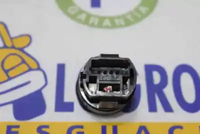 Second-hand car spare part switch for renault megane ii berlina 5p confort authentique oem iam references 8200107838  8200107838