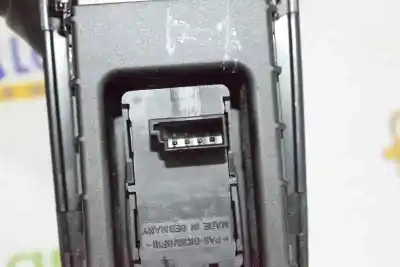 Second-hand car spare part left front power window switch for bmw 1 coupé (e82) 120 d oem iam references 61319163001  61319163001