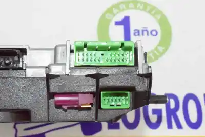 Автозапчастина б/у щит управління телефоном для volvo xc90 i (275) d5 awd посилання на oem iam 30732405  2204355b