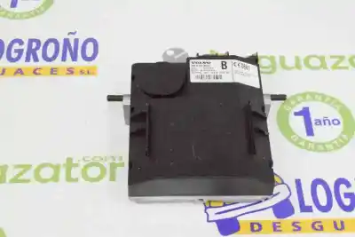 Автозапчастина б/у щит управління телефоном для volvo xc90 i (275) d5 awd посилання на oem iam 30732405  2204355b