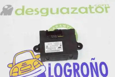 Автозапчастина б/у щит закр для land rover discovery iv (l319) 2.7 td 4x4 посилання на oem iam lr016363